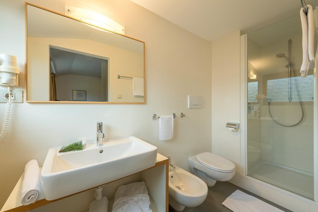 Hotel Tre Cime Sesto - Sexten Esterno foto